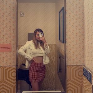 Meet your Posher, Alexandra